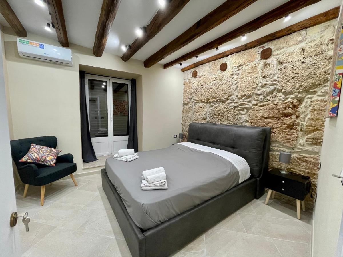 Tommy'S Rooms Palermo Bagian luar foto