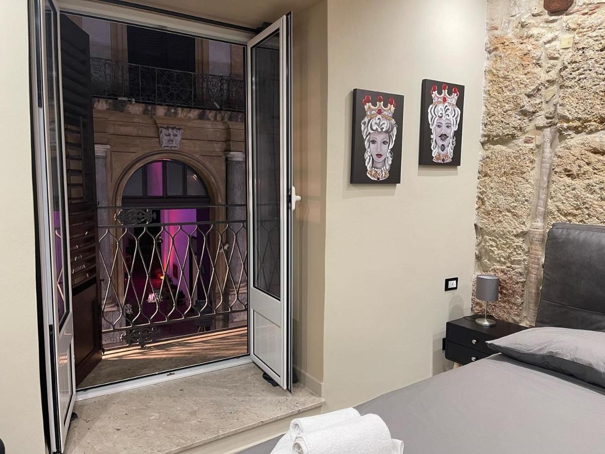 Tommy'S Rooms Palermo Bagian luar foto