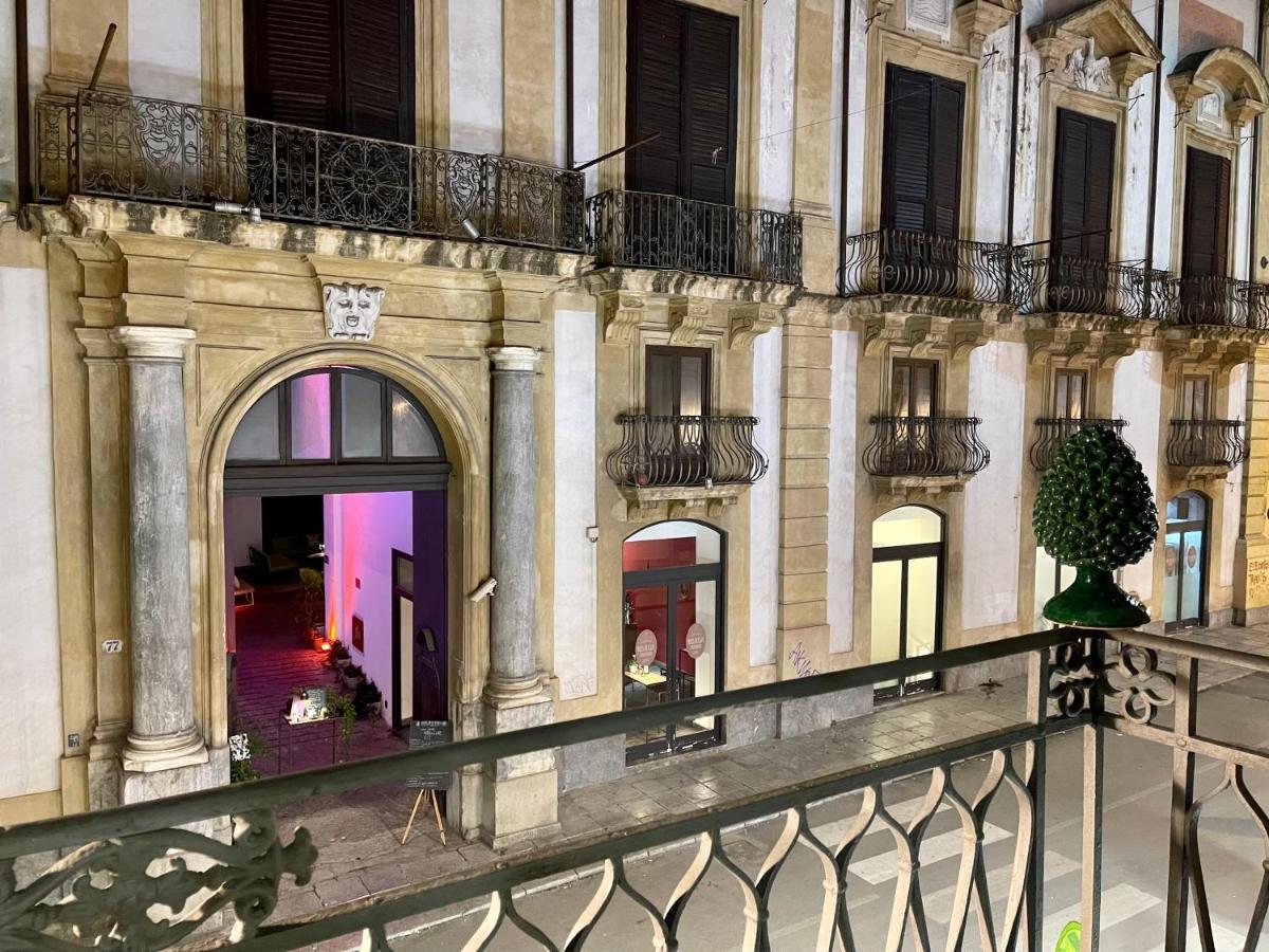 Tommy'S Rooms Palermo Bagian luar foto