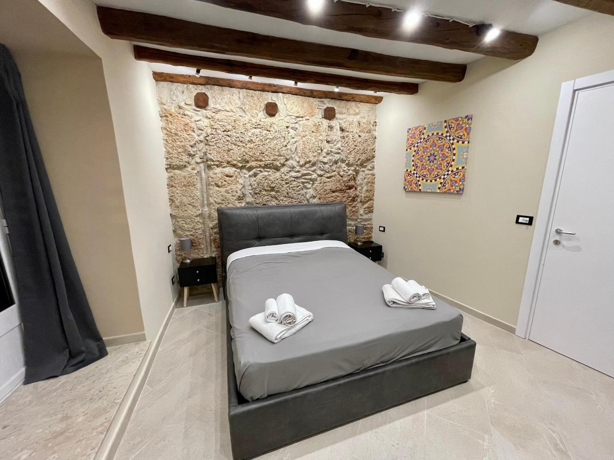 Tommy'S Rooms Palermo Bagian luar foto